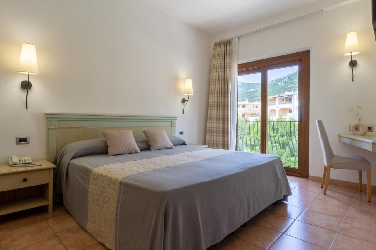 Hotel Brancamaria Кала-Гононе Экстерьер фото