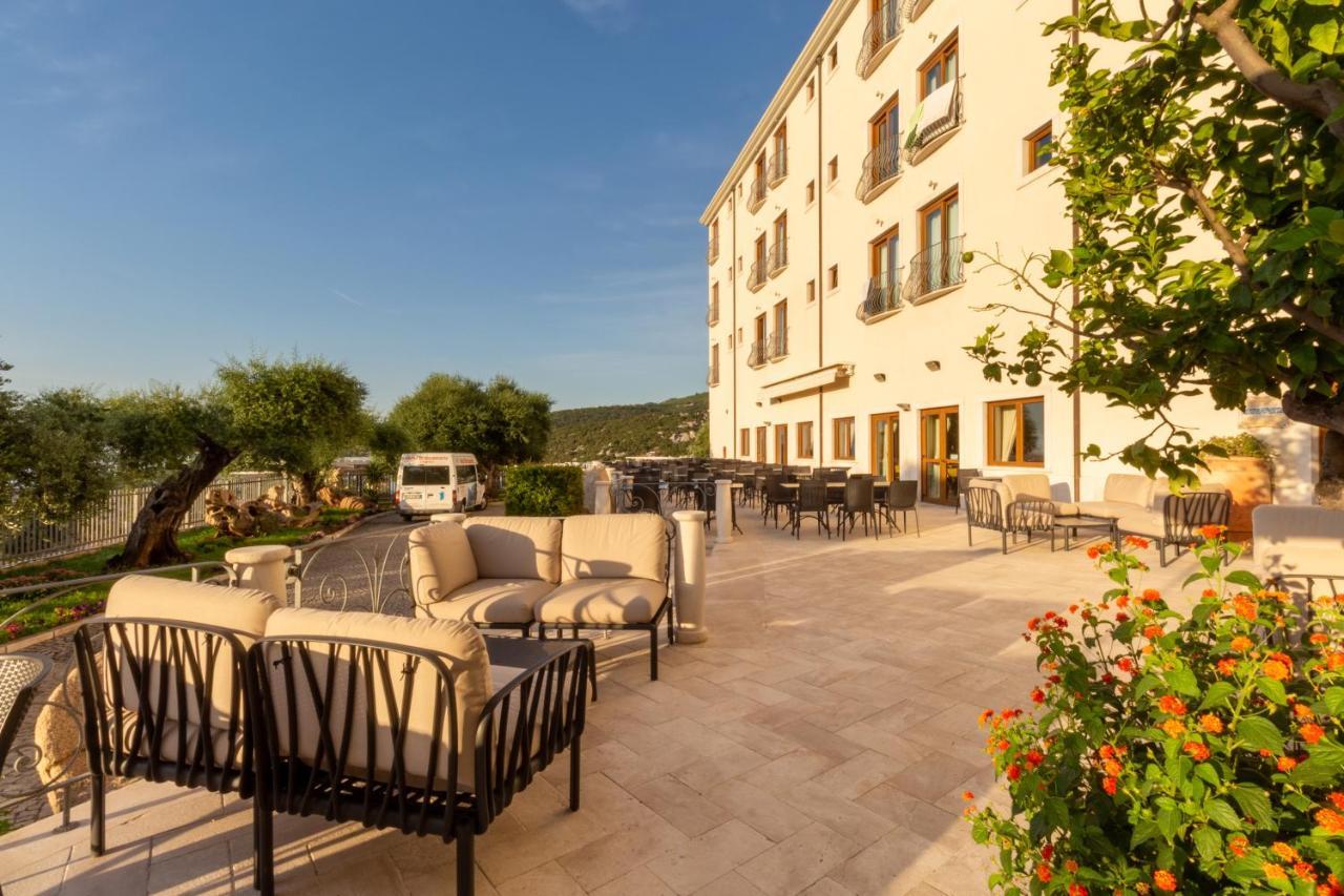 Hotel Brancamaria Кала-Гононе Экстерьер фото
