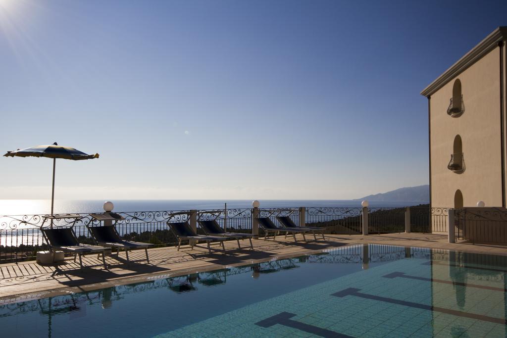 Hotel Brancamaria Кала-Гононе Экстерьер фото